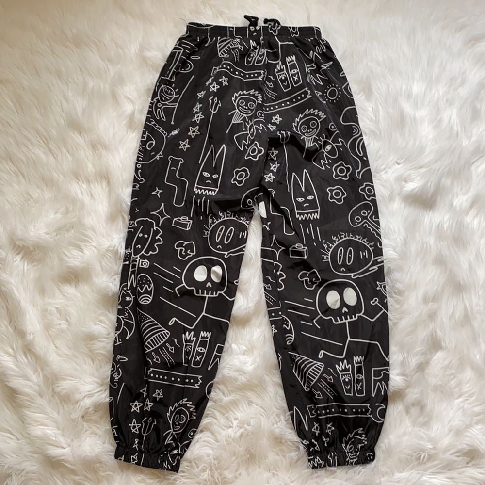 Shein • Doodle Athletic Swishy Pants